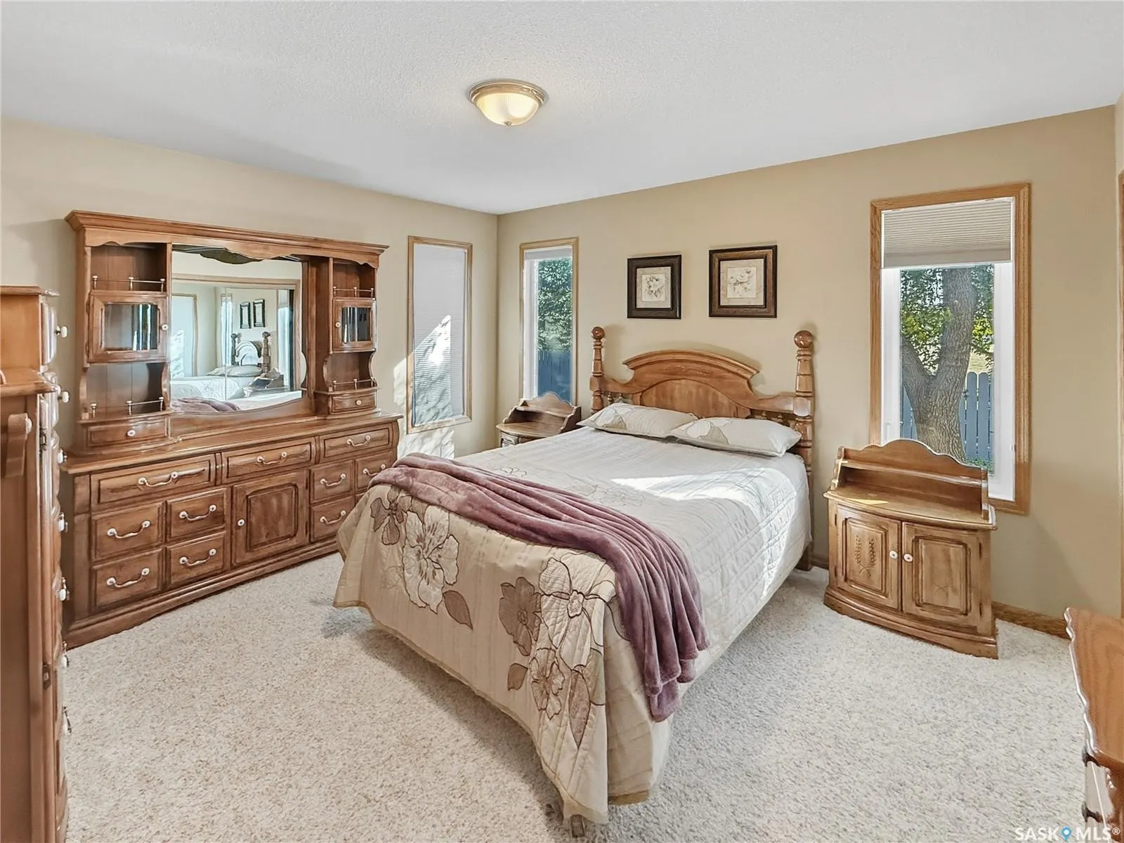 406 Curry CRESCENT