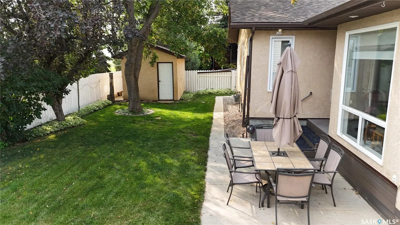406 Curry CRESCENT