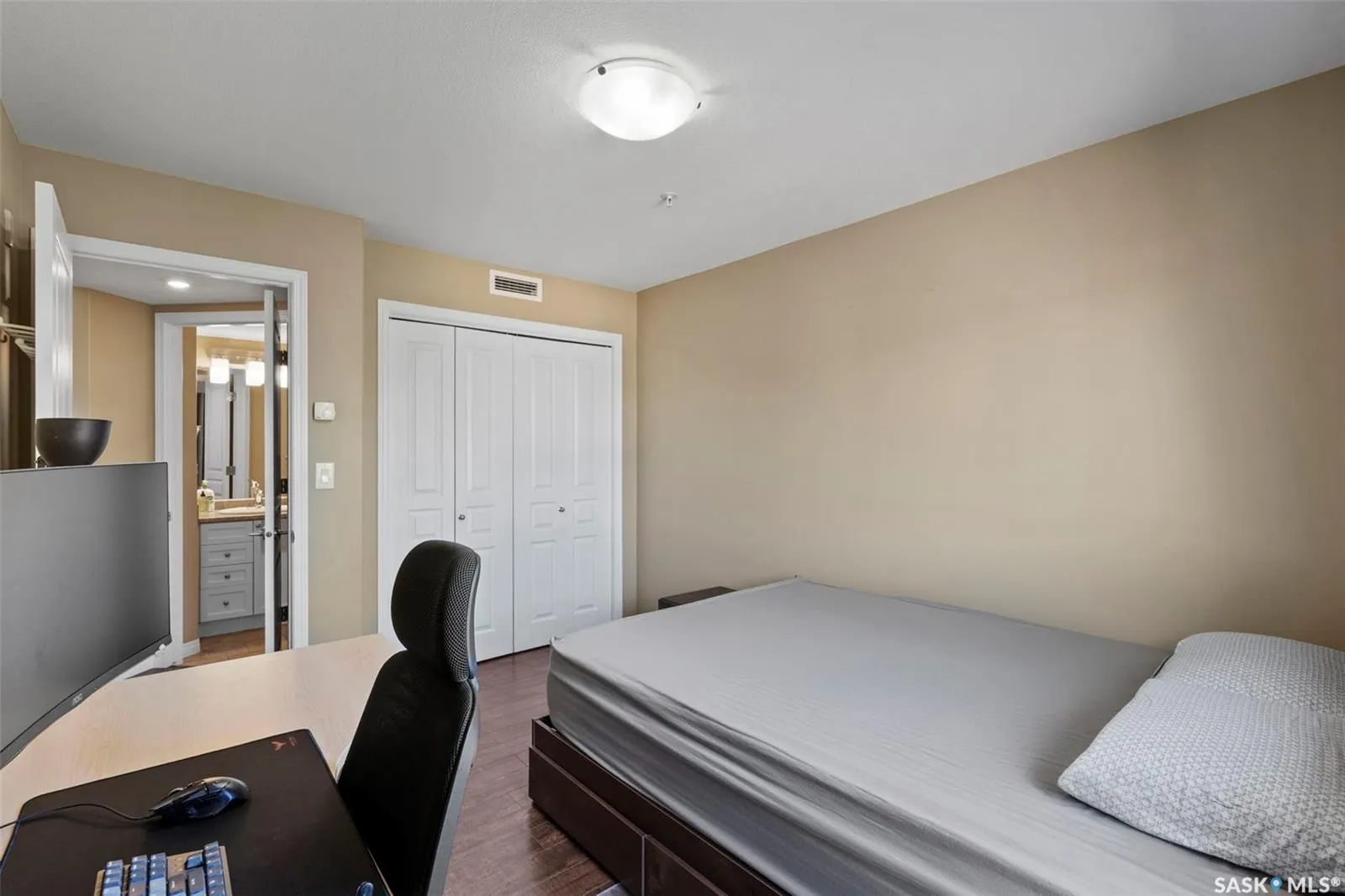 110 Willis CRESCENT, #5206