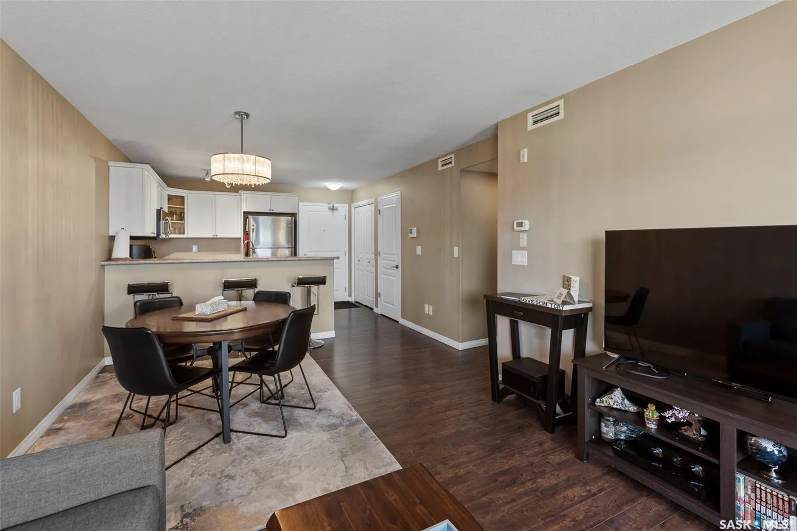 110 Willis CRESCENT, #5206