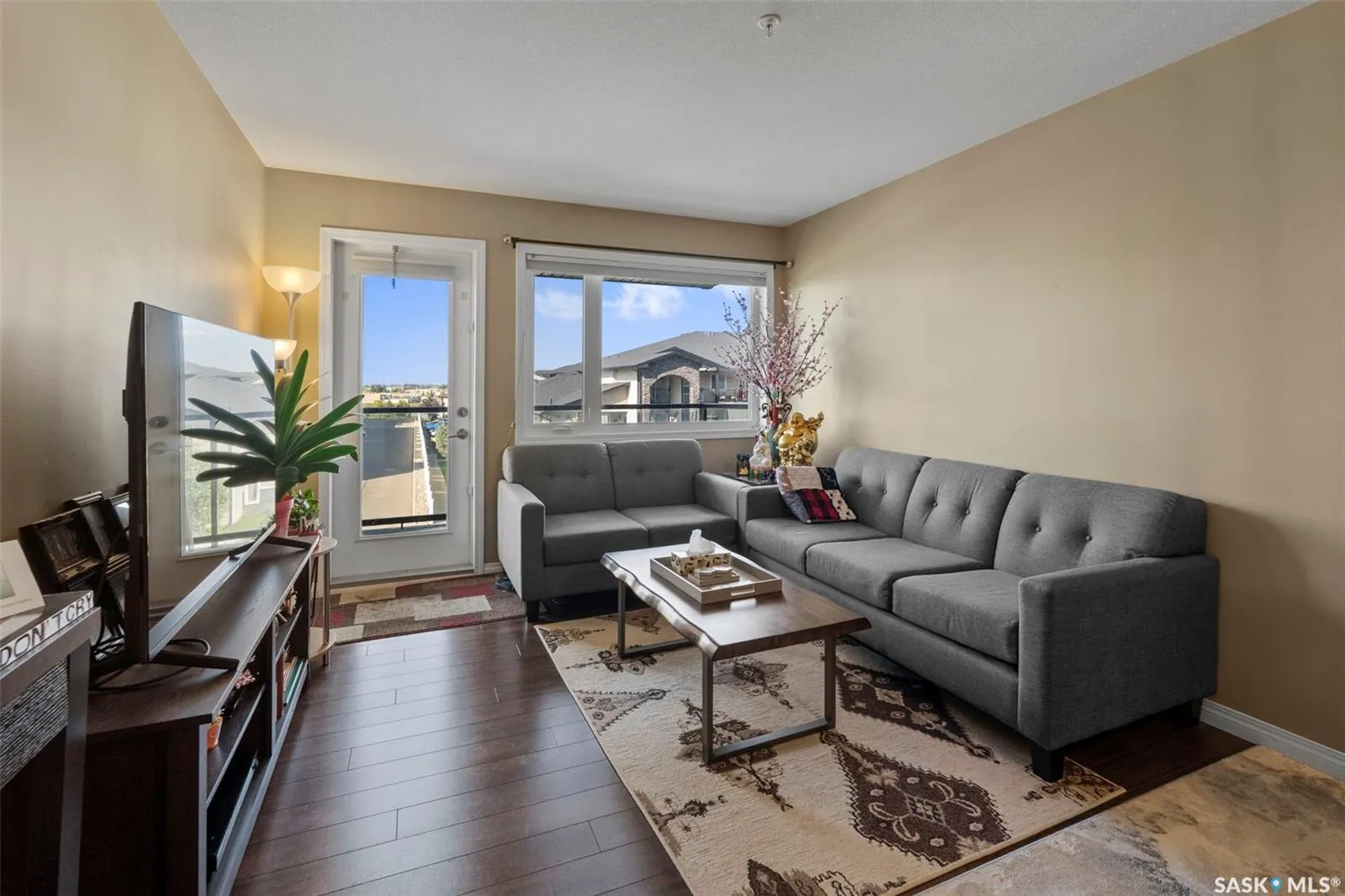 110 Willis CRESCENT, #5206