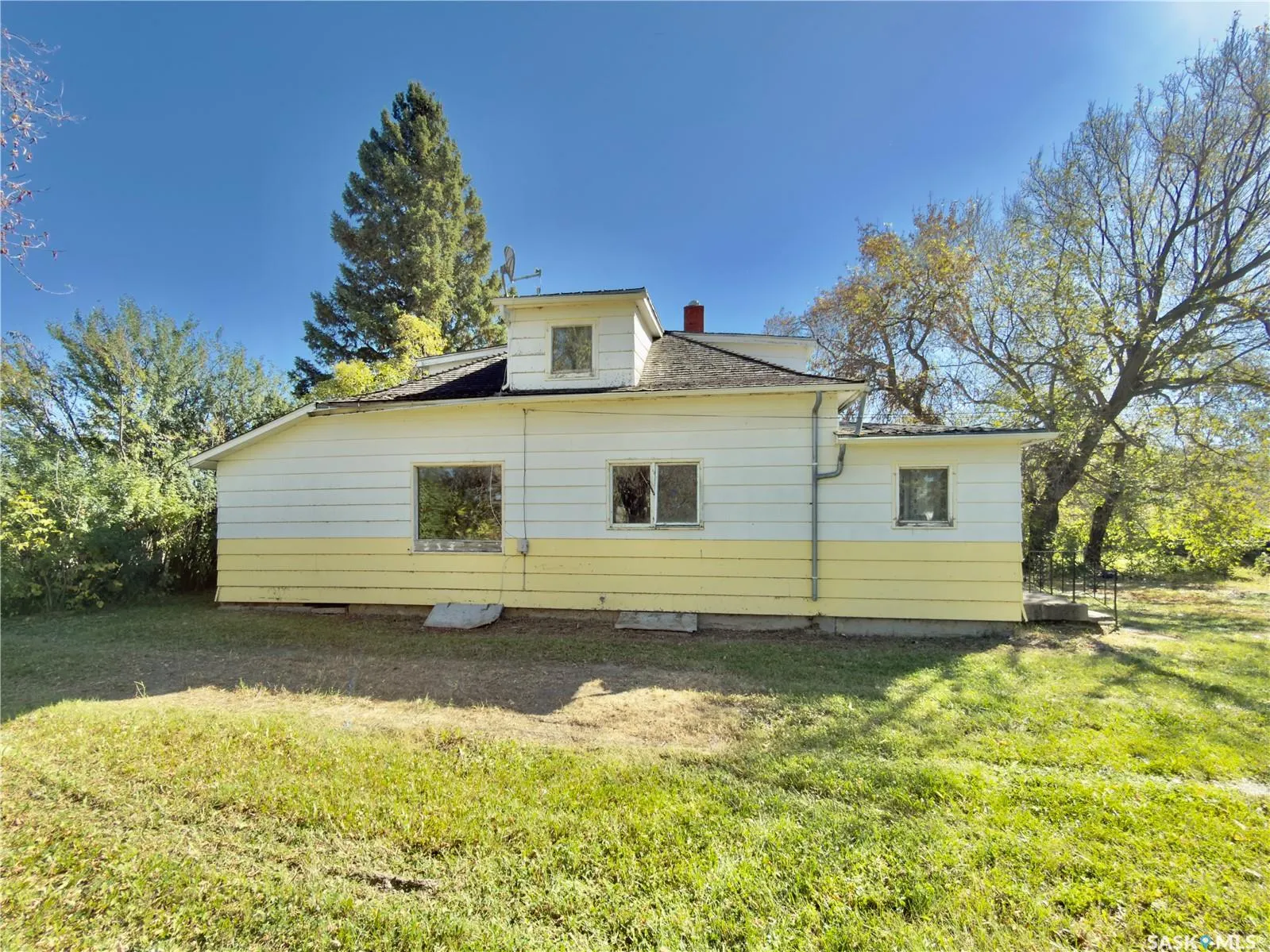 128 Railway AVENUE
