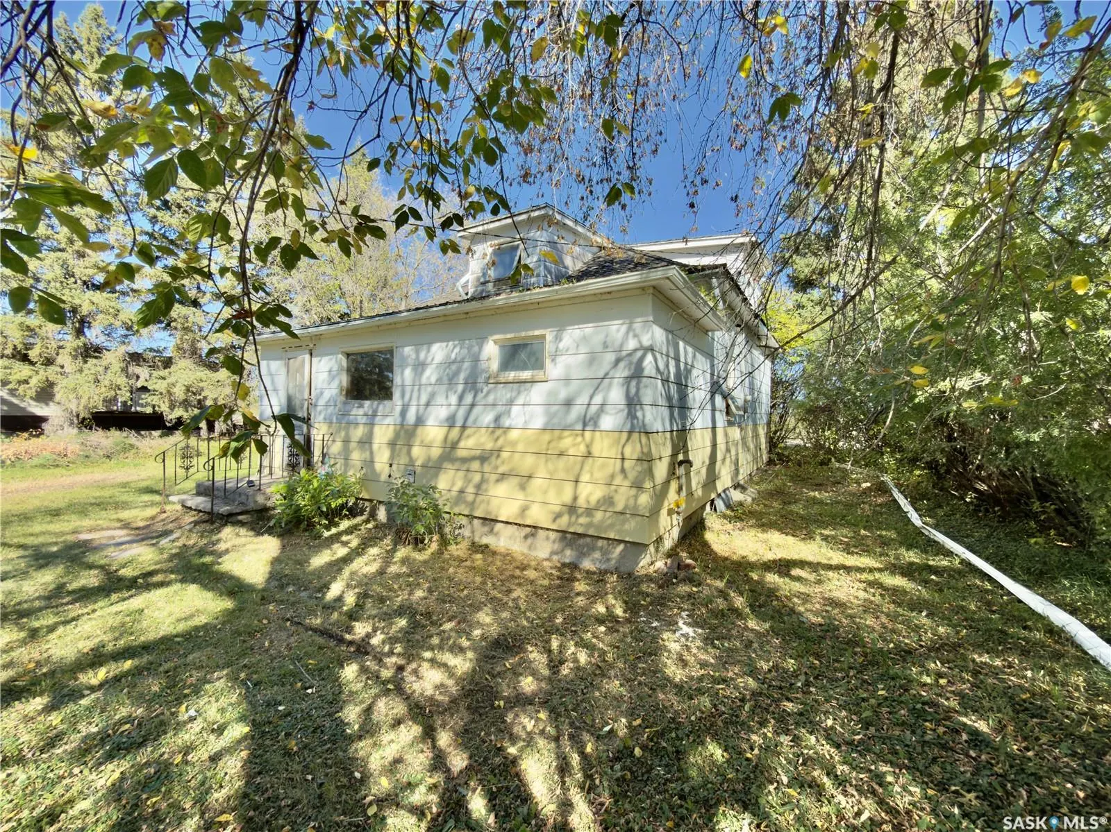 128 Railway AVENUE