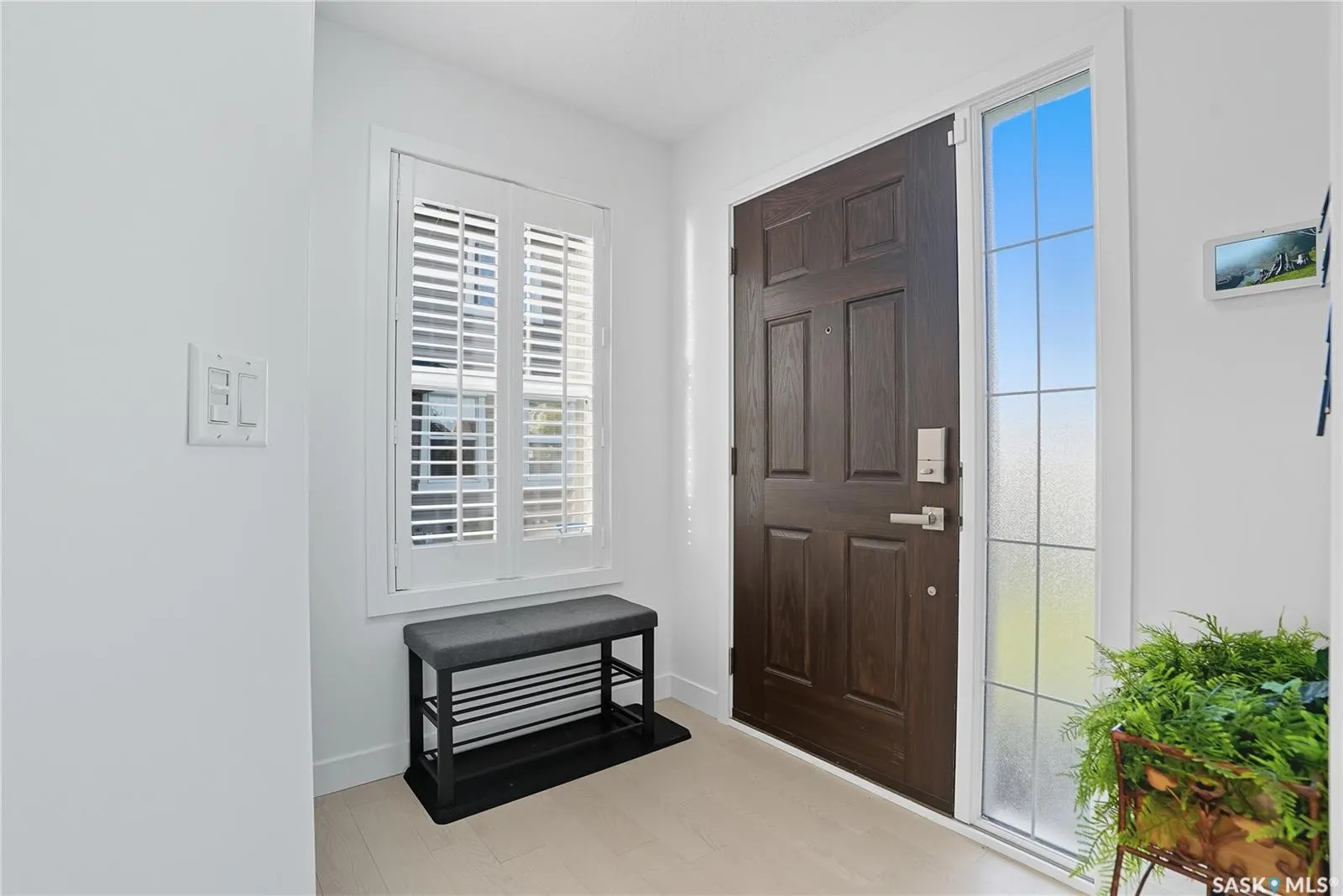410 Ledingham WAY, #116
