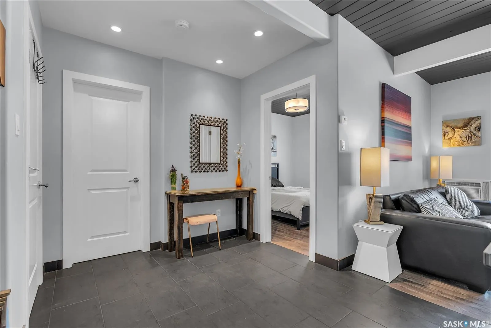 415 3rd AVENUE N, #304