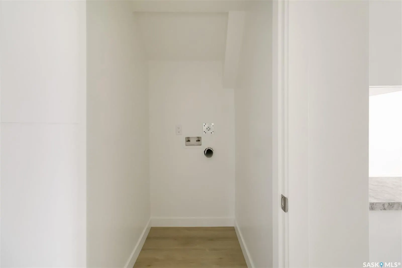 157 Antonini COURT