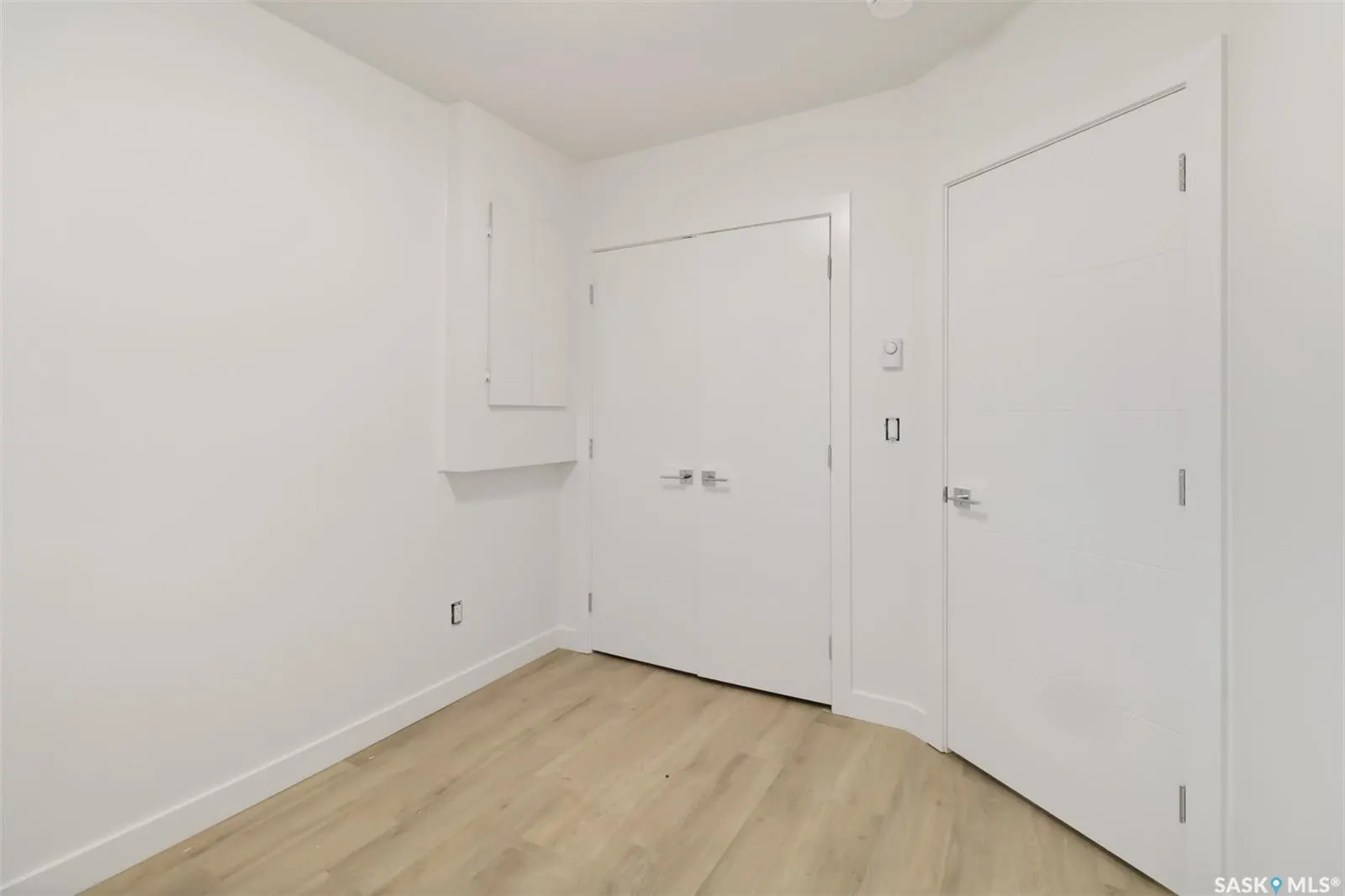 157 Antonini COURT
