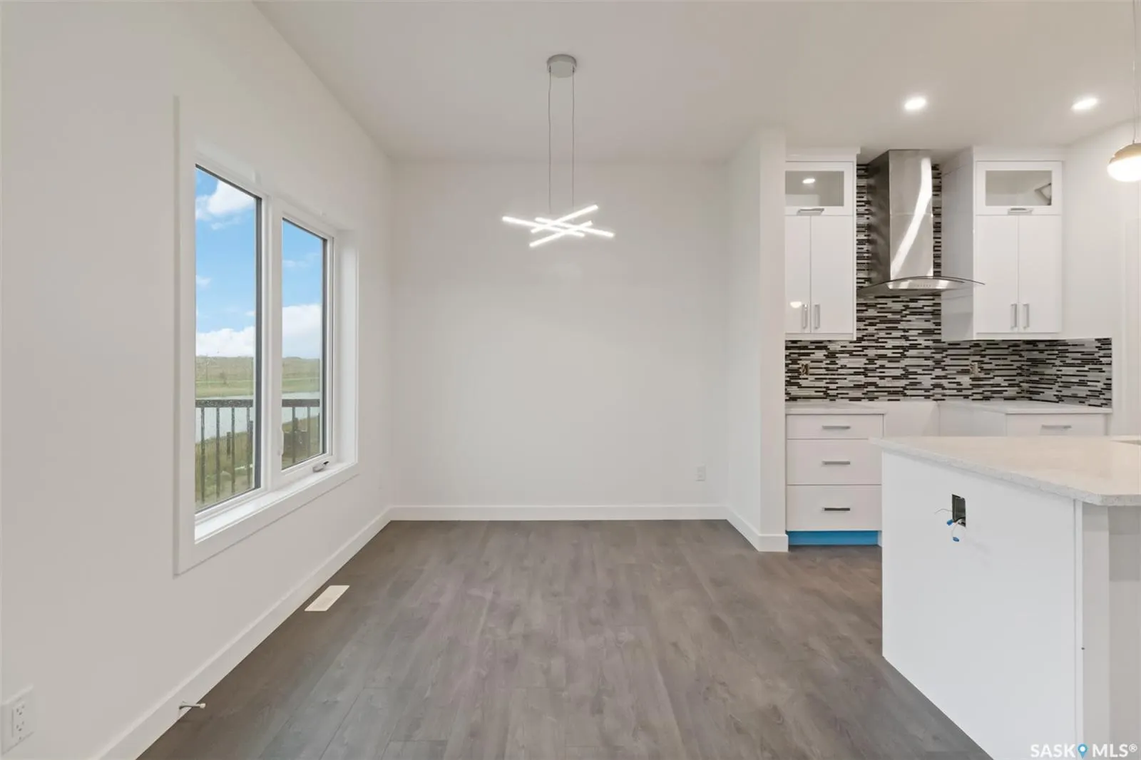 157 Antonini COURT