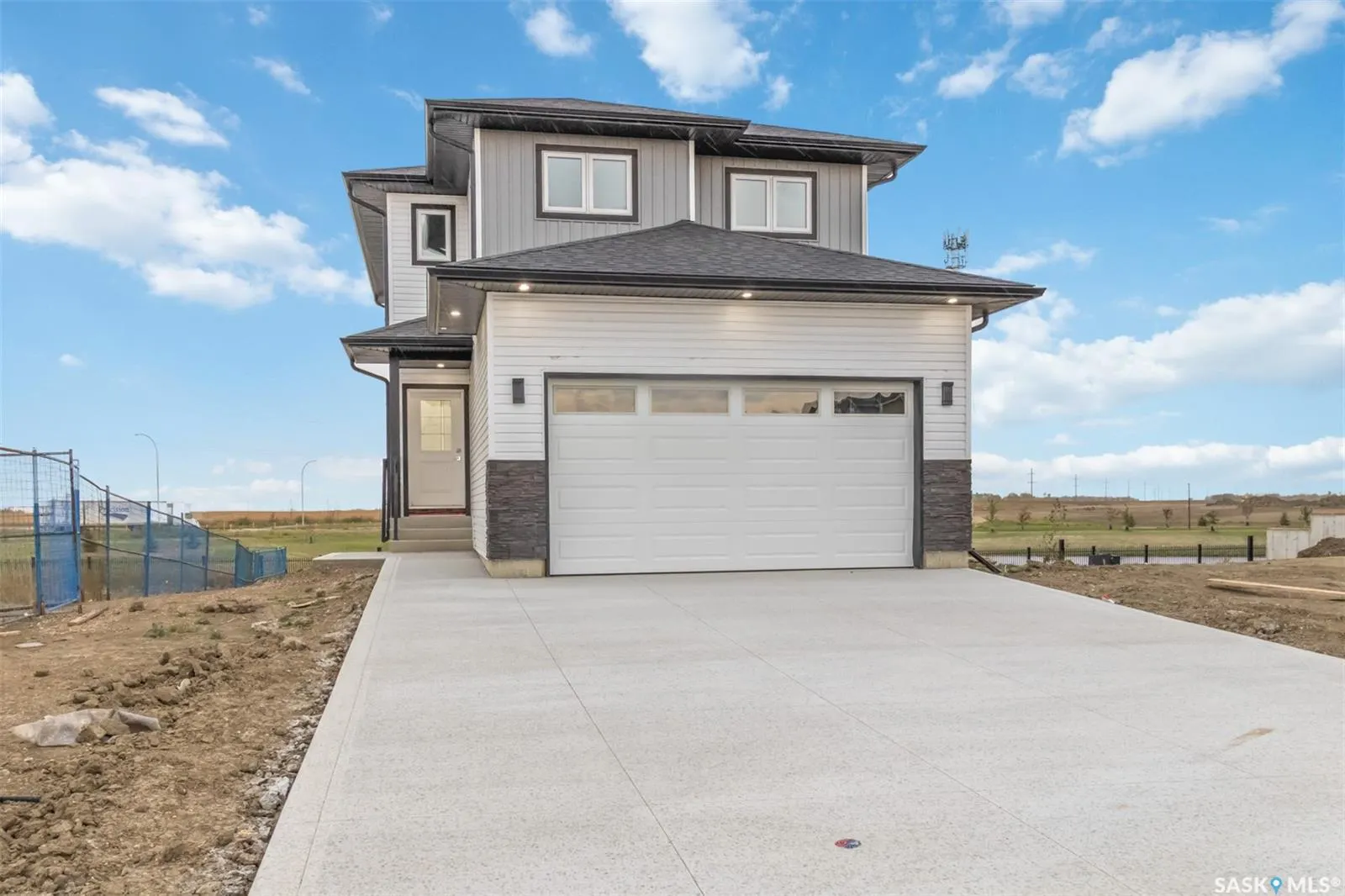 157 Antonini COURT