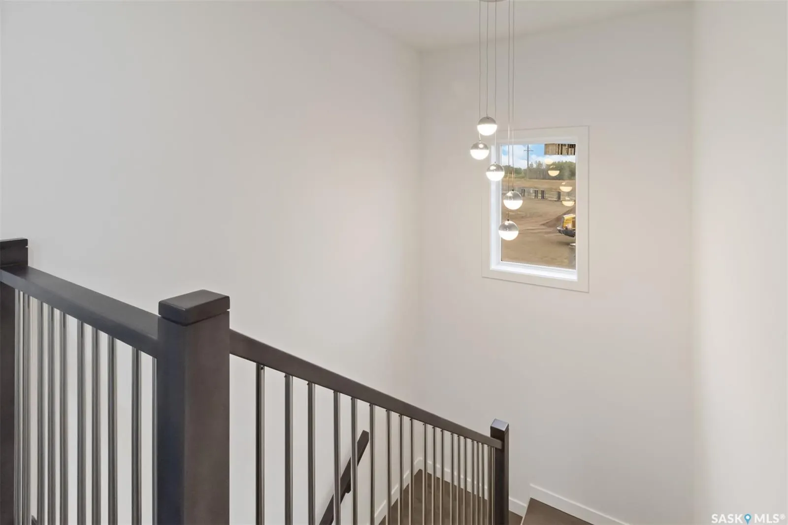 157 Antonini COURT