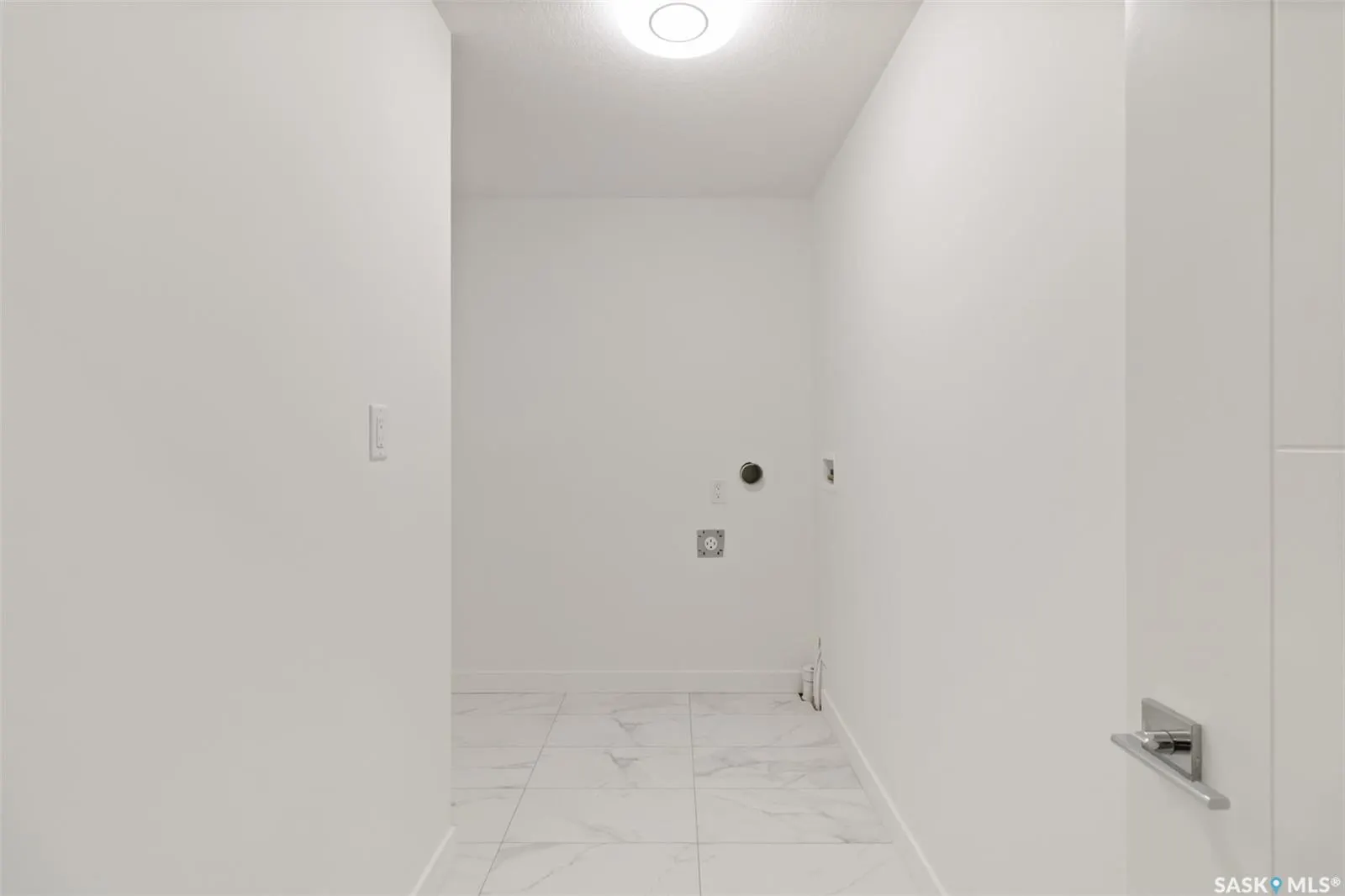 157 Antonini COURT