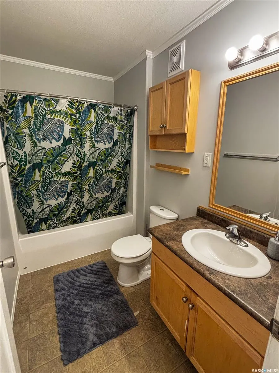 1022 Hampton CIRCLE, #803