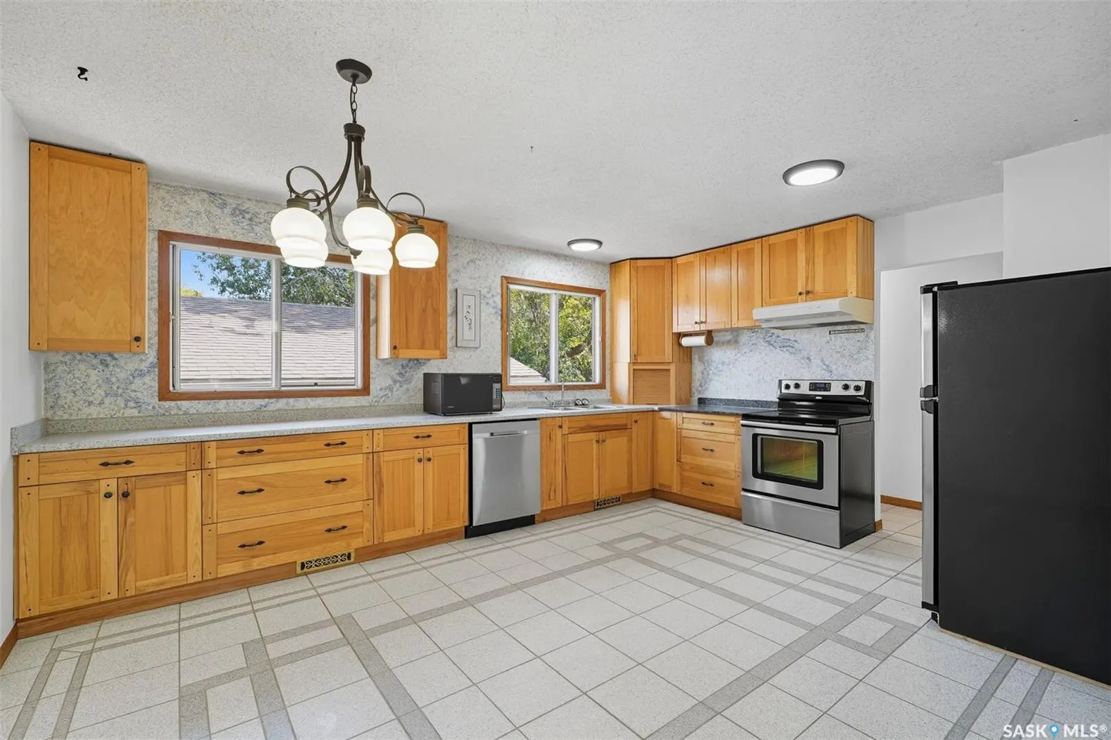 562 Highlands TERRACE