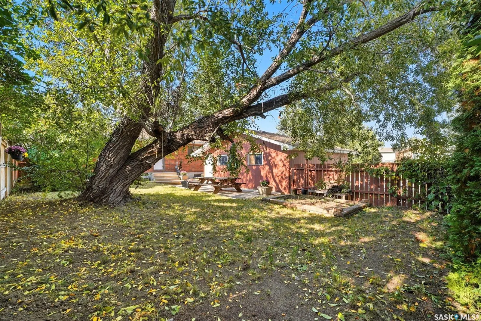 562 Highlands TERRACE