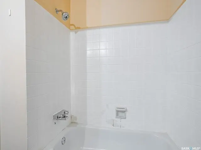 445 Pendygrasse ROAD, #201