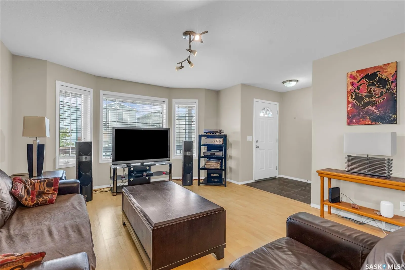 403 Rutherford CRESCENT