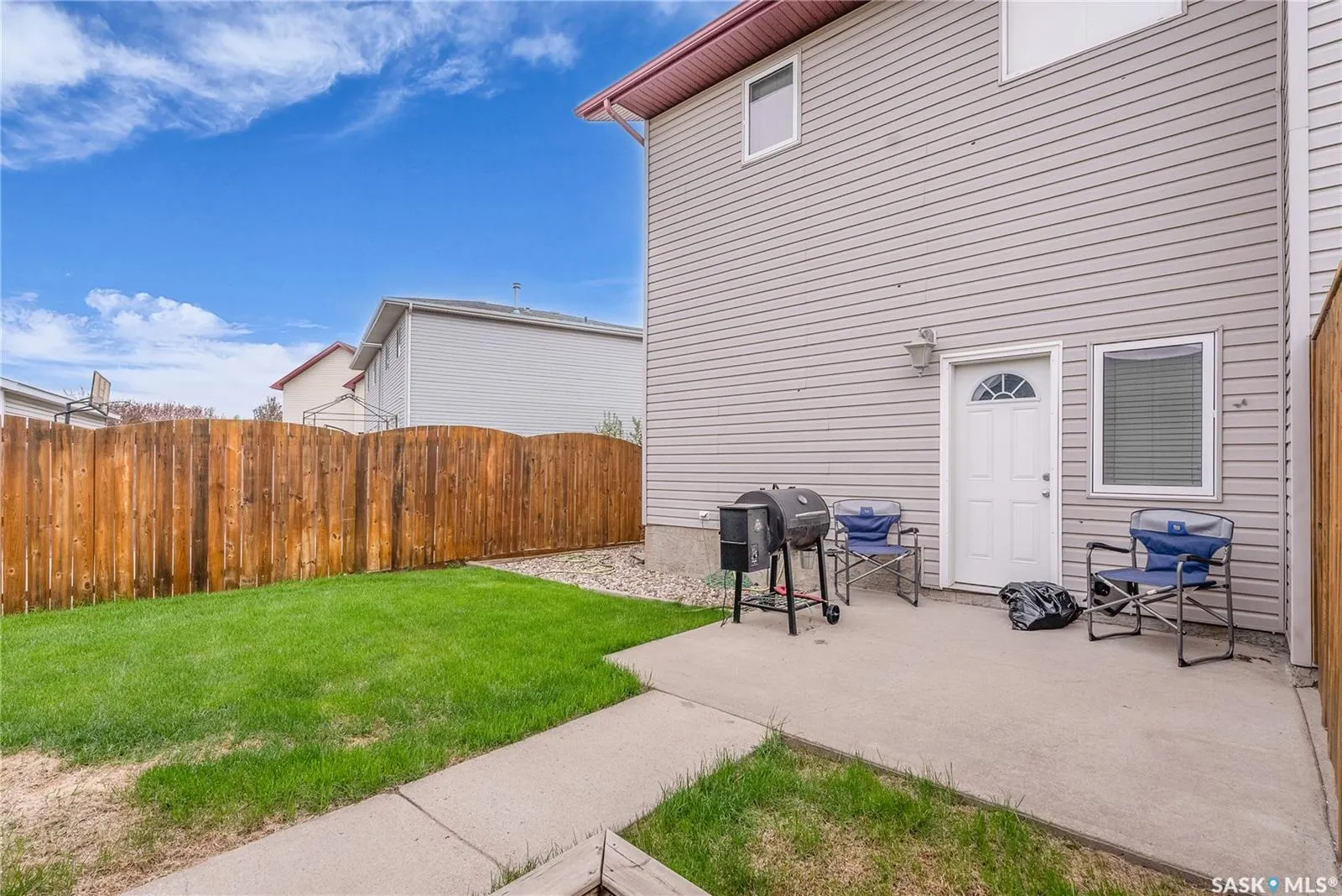 403 Rutherford CRESCENT