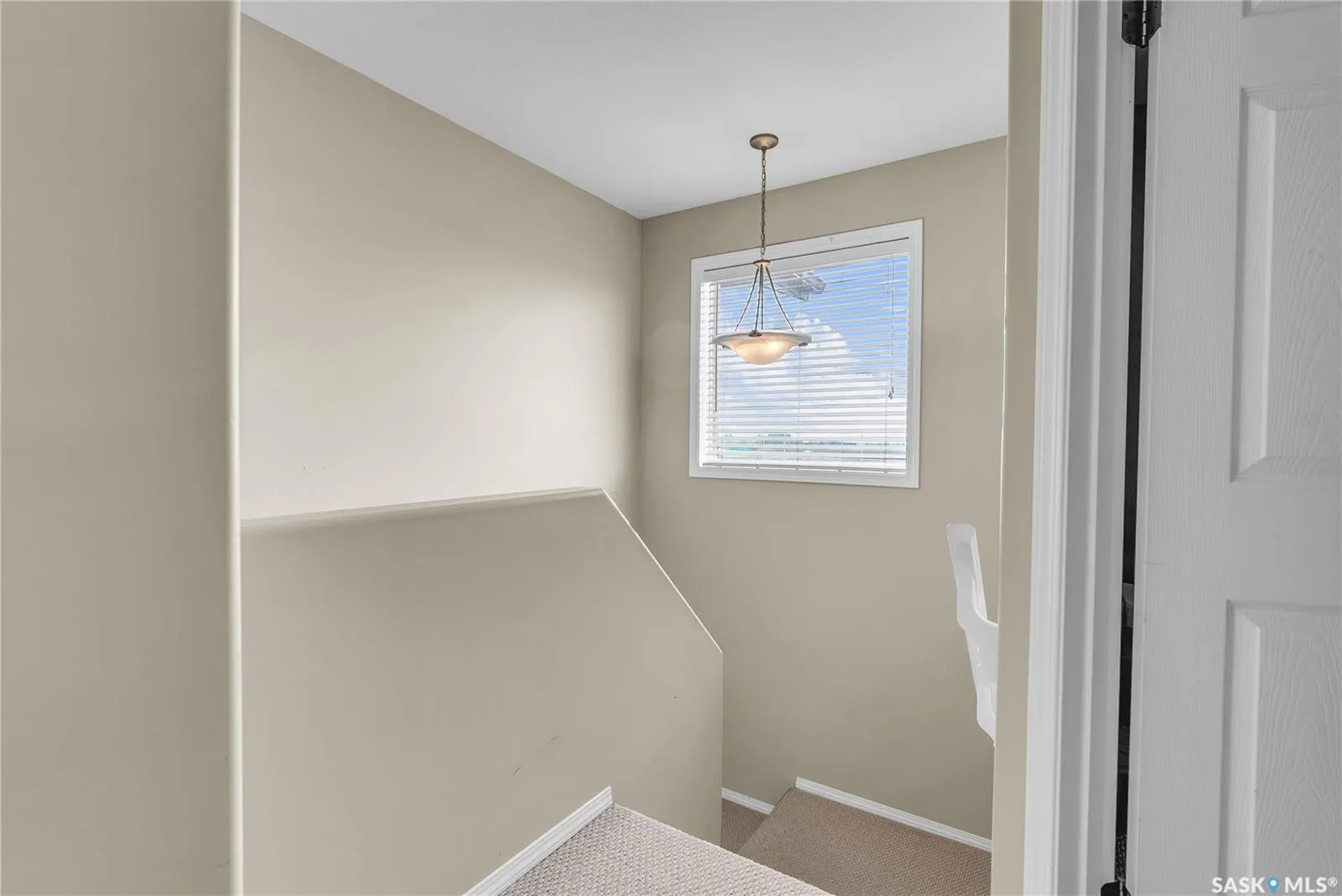 403 Rutherford CRESCENT