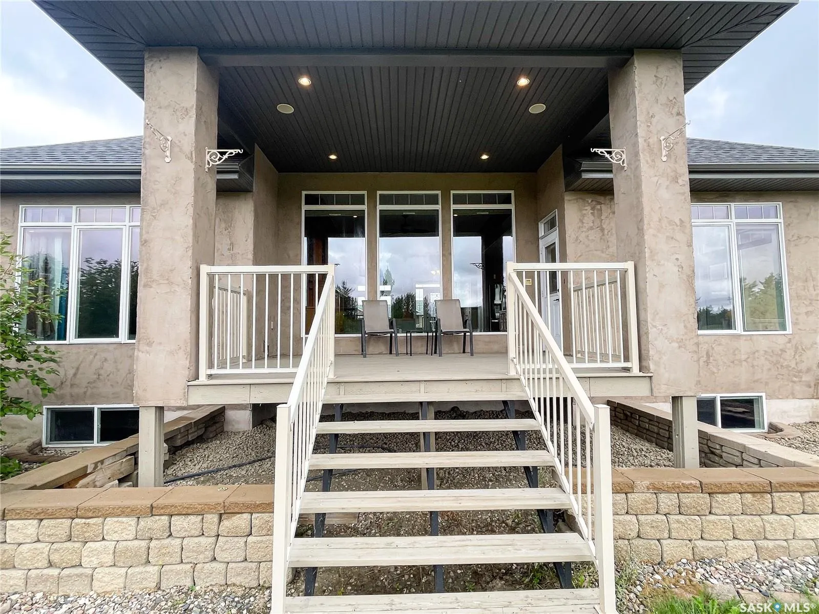 24 Bridger DRIVE
