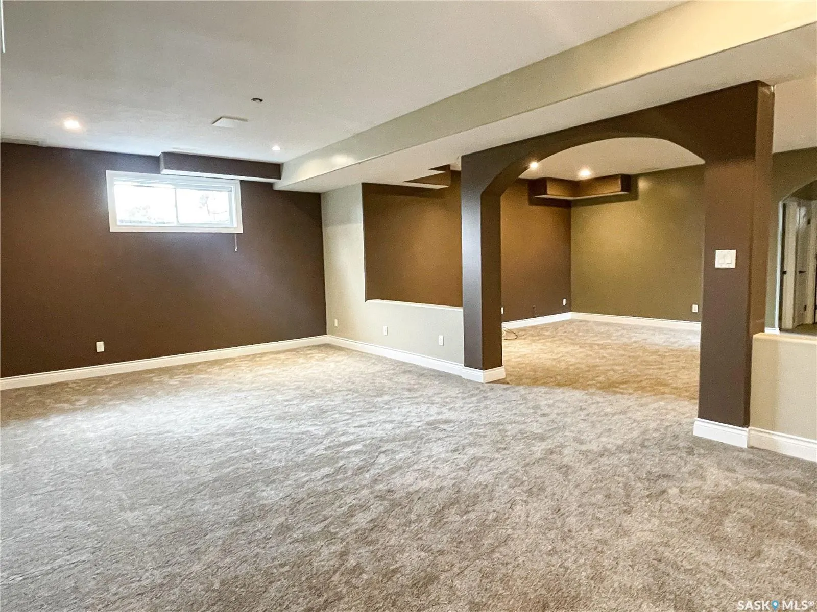 24 Bridger DRIVE