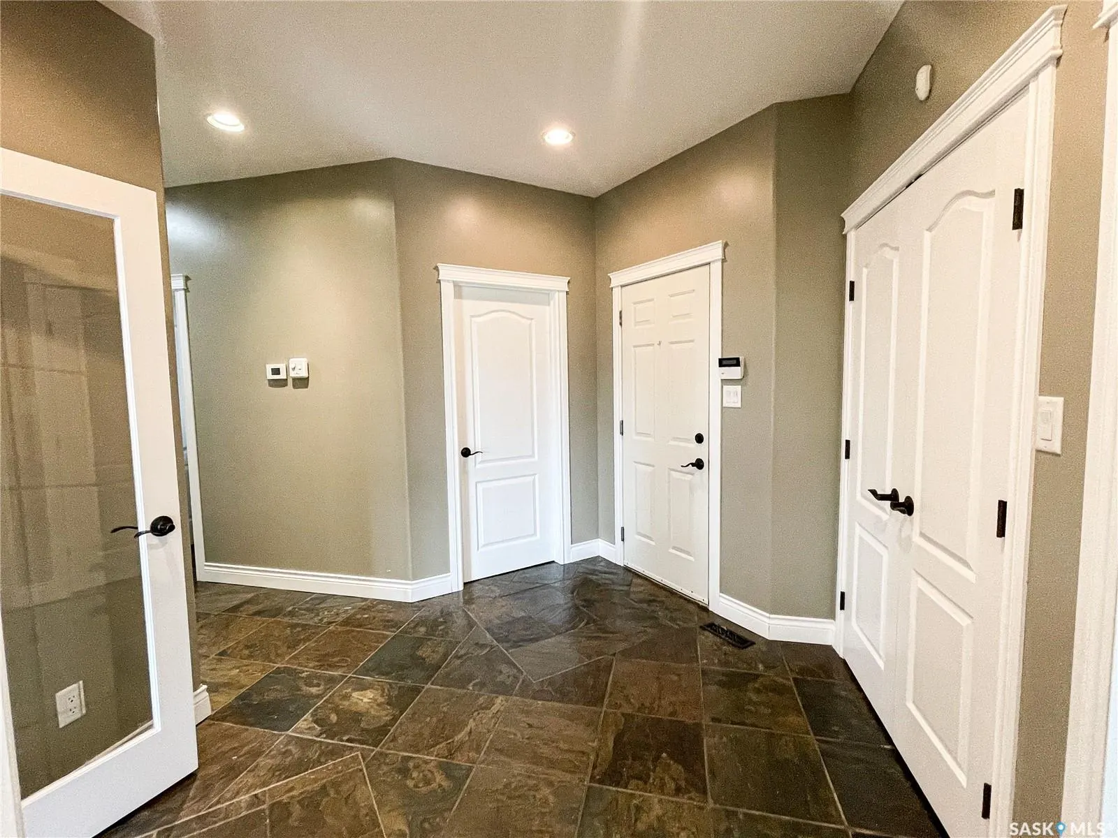 24 Bridger DRIVE