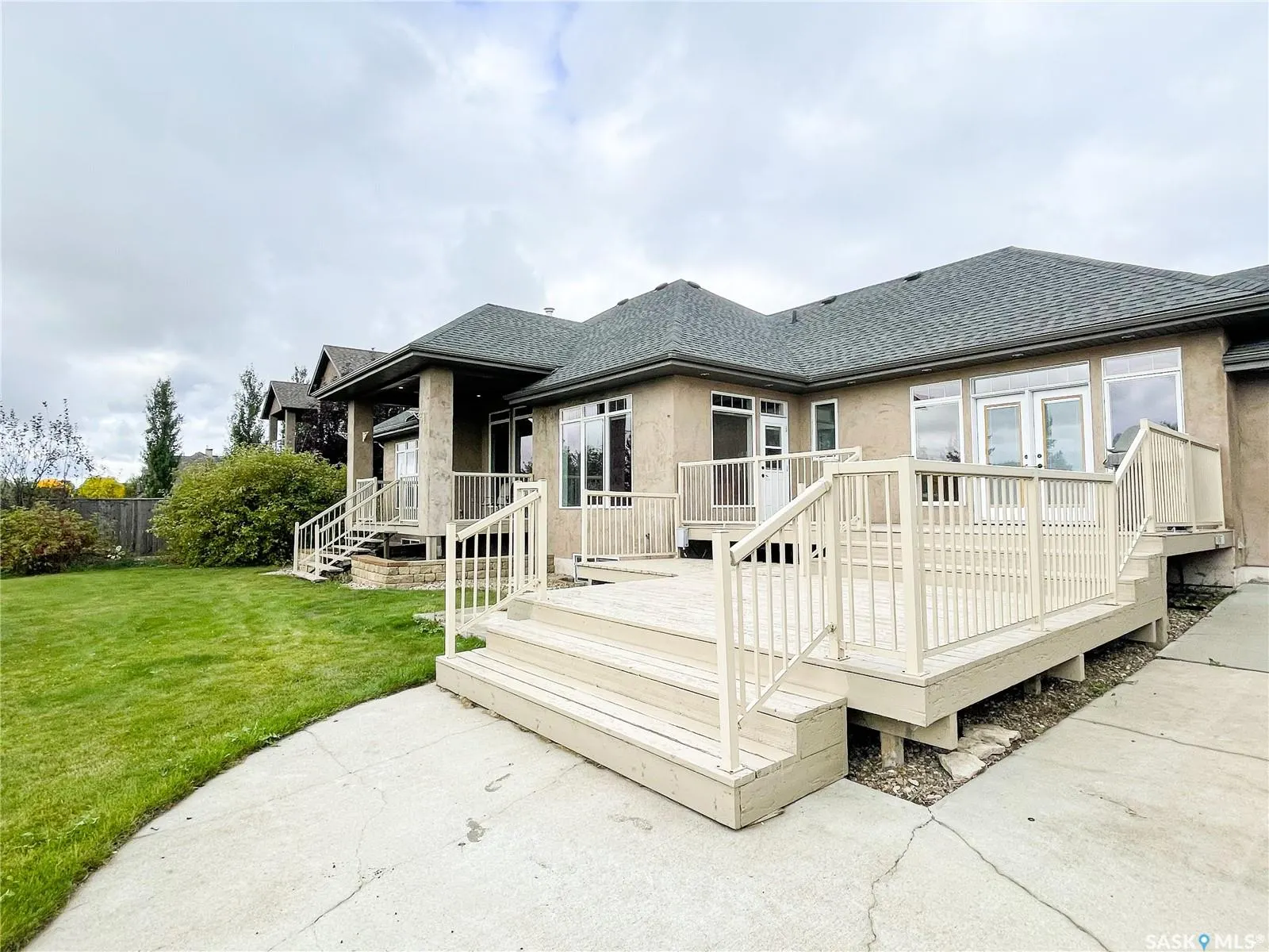 24 Bridger DRIVE