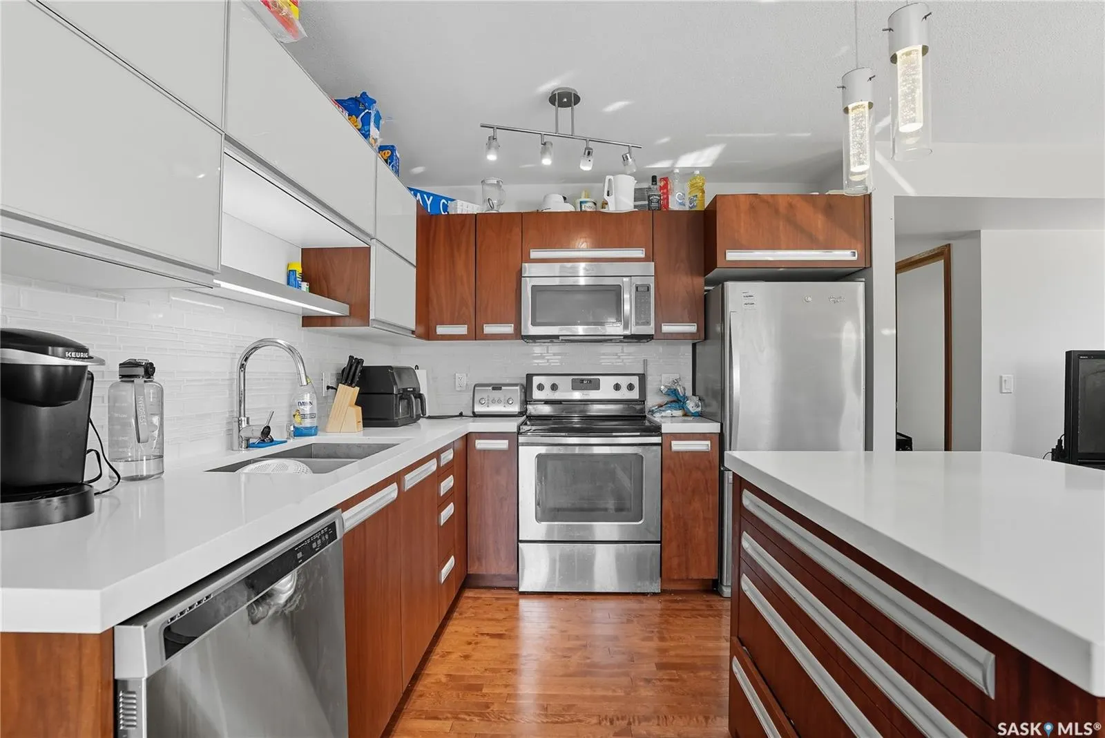 1555 Paton CRESCENT, #301