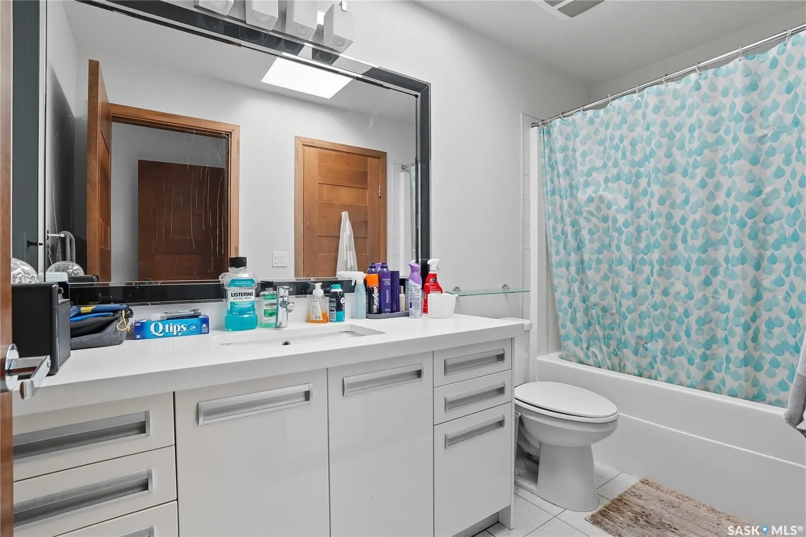 1555 Paton CRESCENT, #301