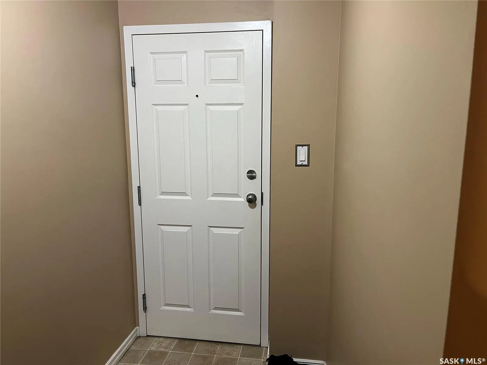 34 NOLLET AVENUE, #102