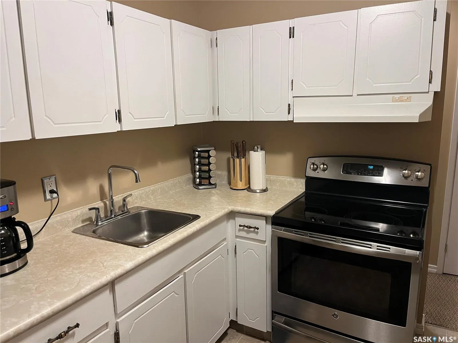 34 NOLLET AVENUE, #102