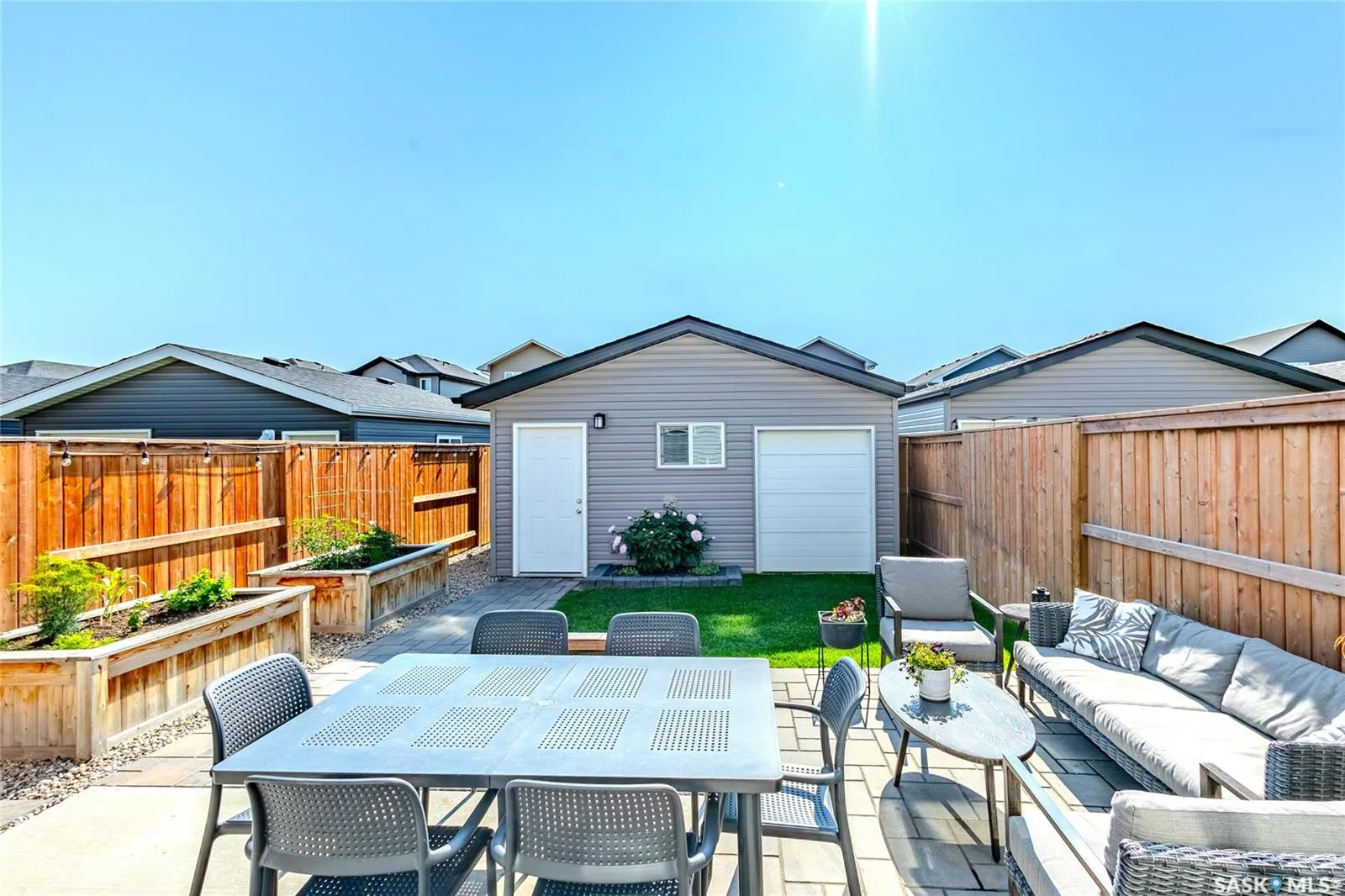 1050 Kolynchuk CRESCENT