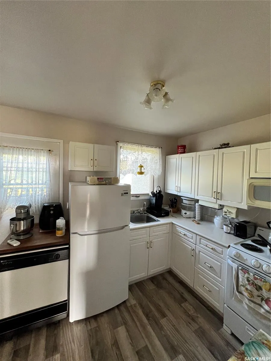 303 McKenzie STREET, #303-317