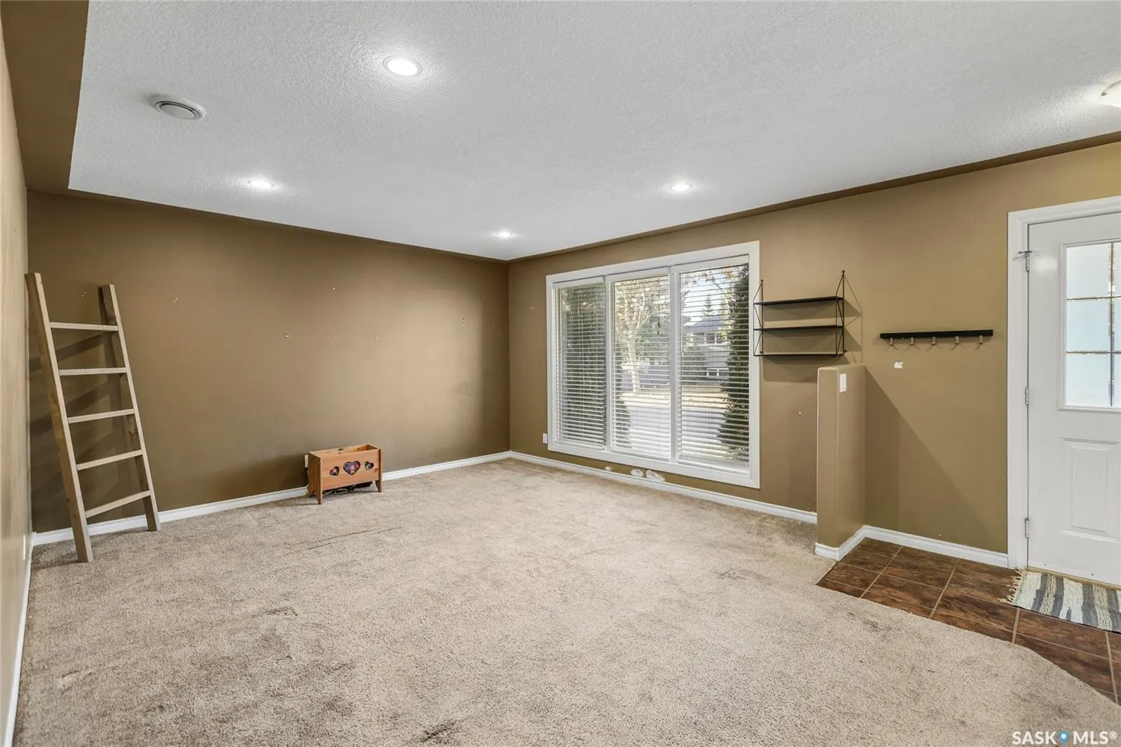130 Scrivener CRESCENT