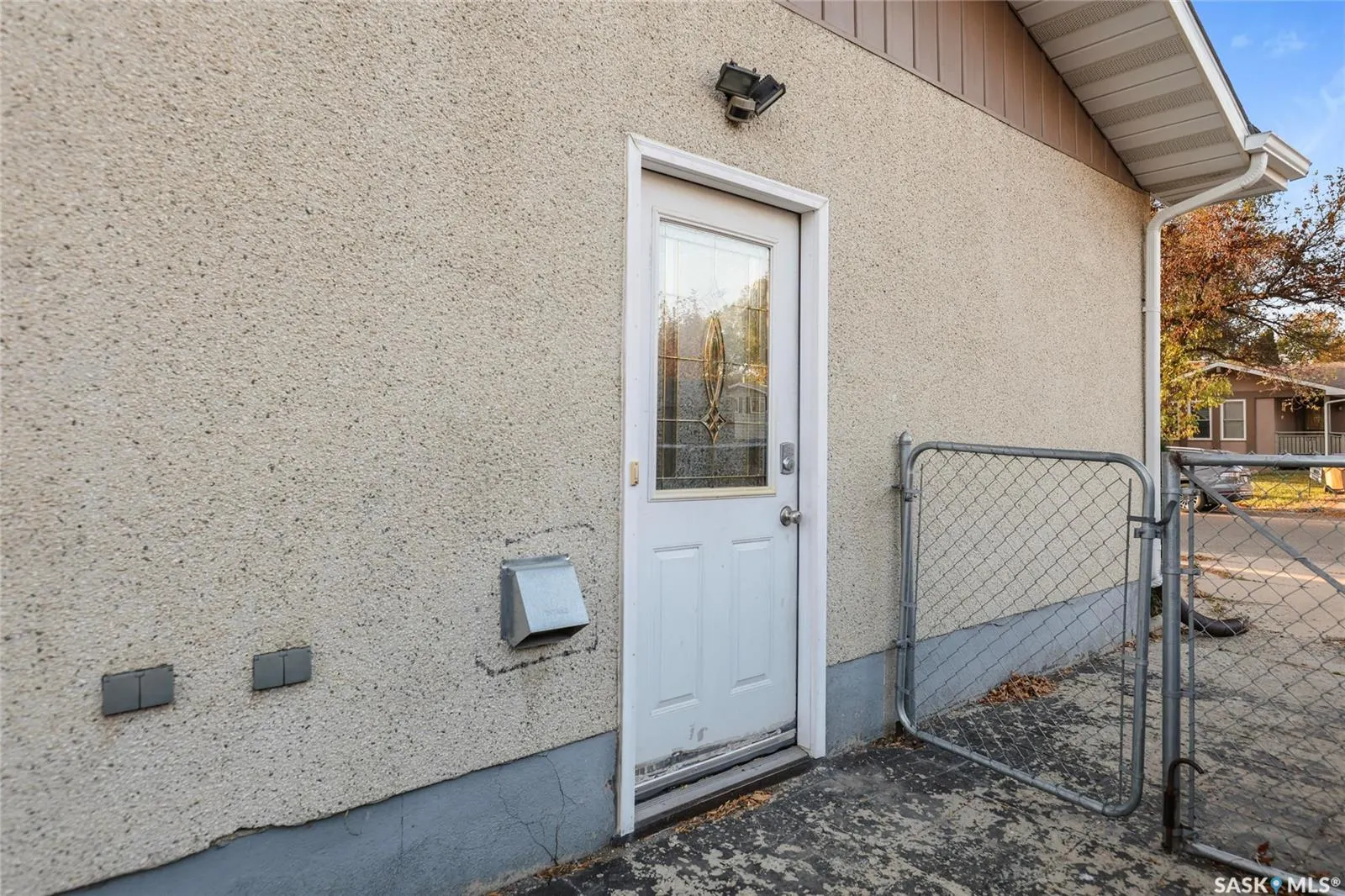 130 Scrivener CRESCENT