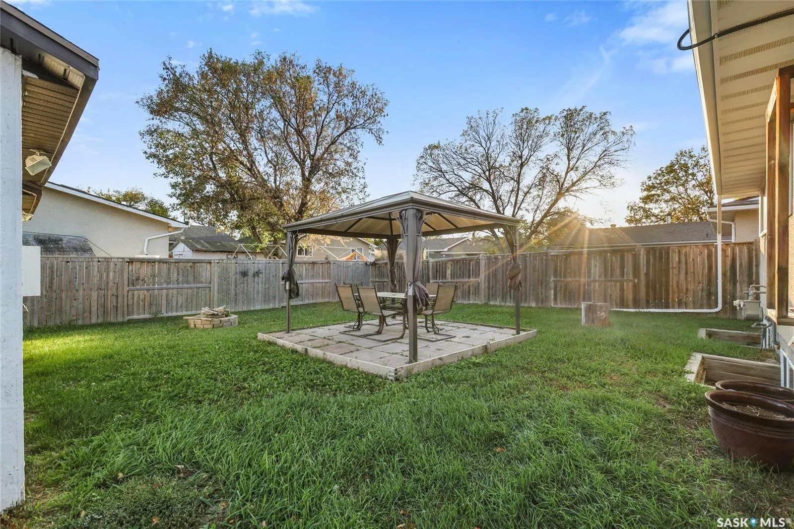 130 Scrivener CRESCENT