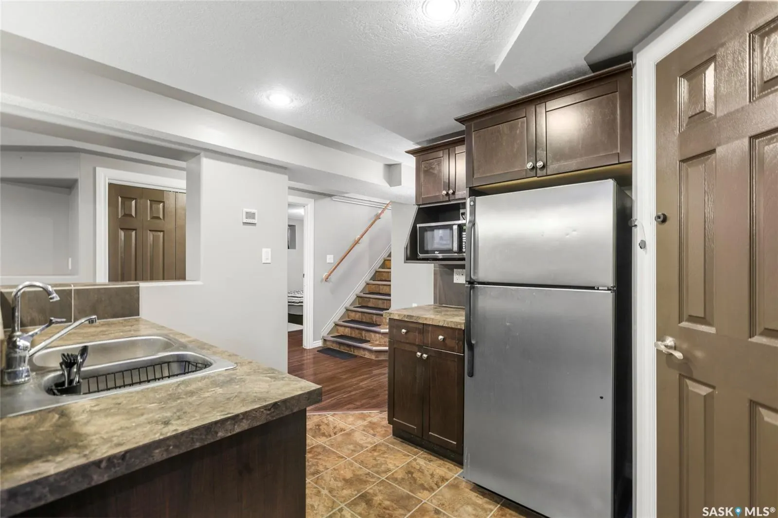 130 Scrivener CRESCENT