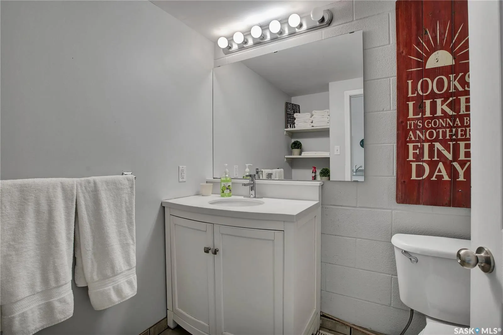 120 C AVENUE N, #103