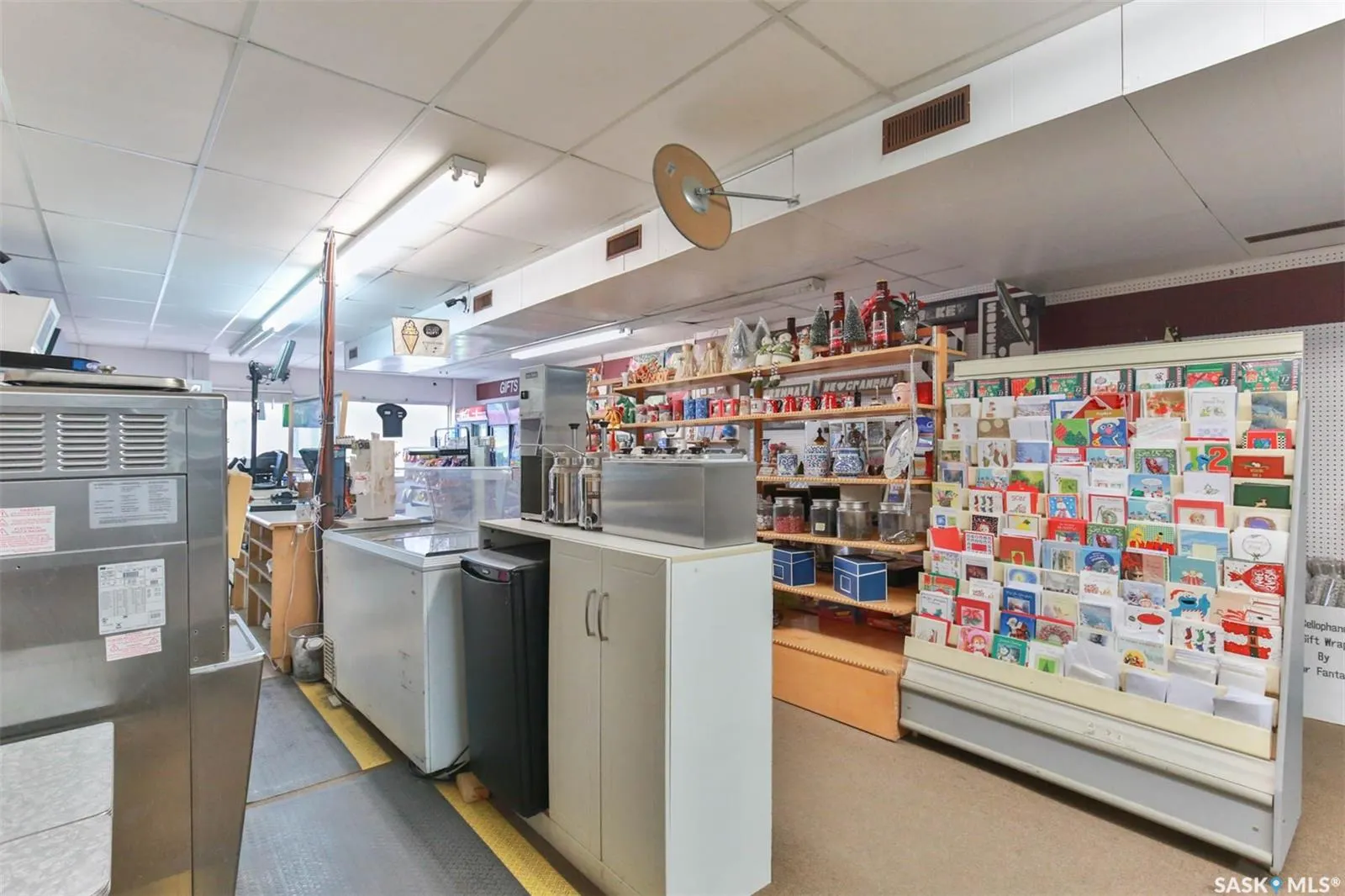 325 & 329 4th AVENUE SW