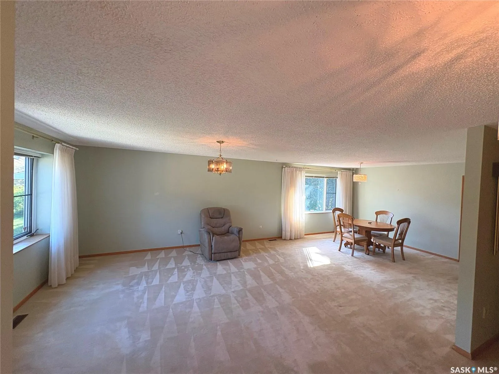244 Central AVENUE S