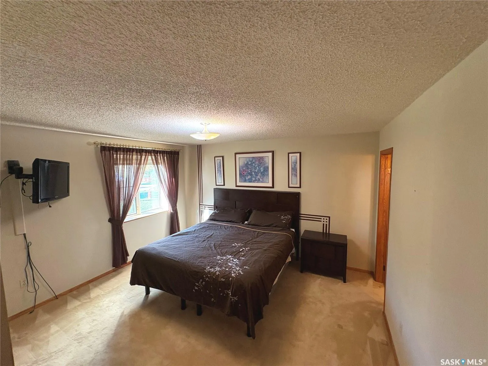 244 Central AVENUE S