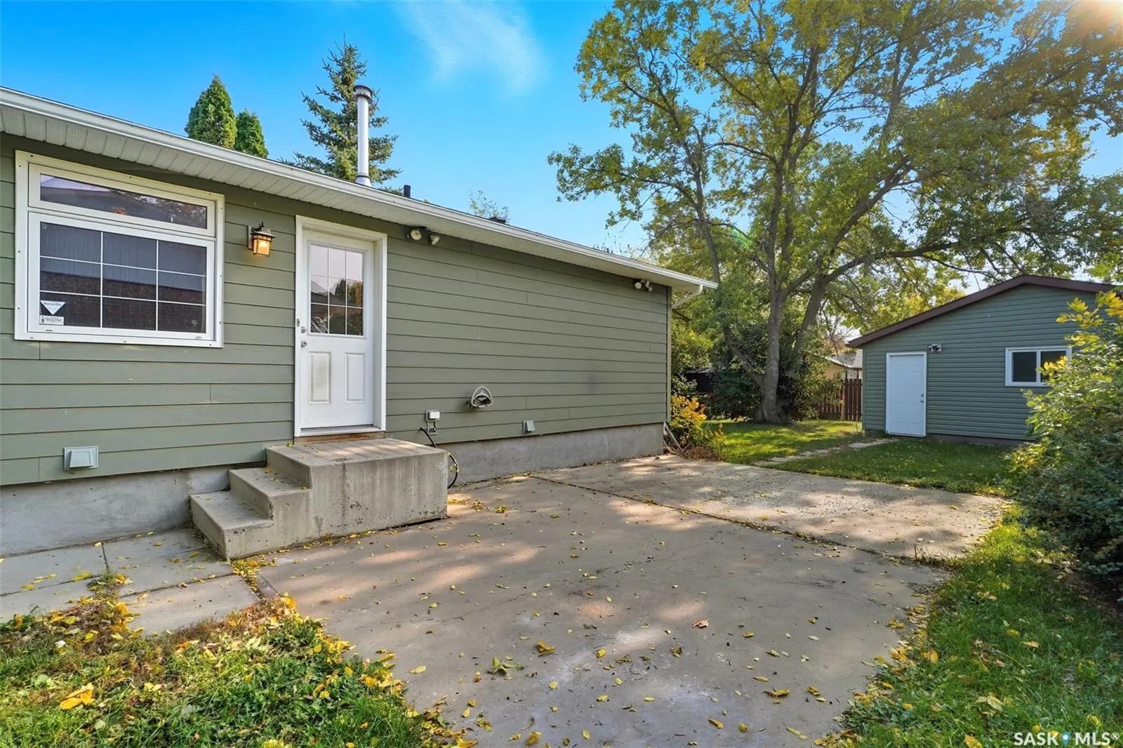 97 Arnason CRESCENT