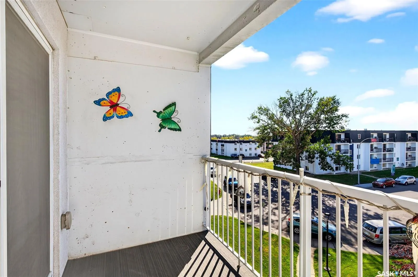20 Kleisinger CRESCENT, #402