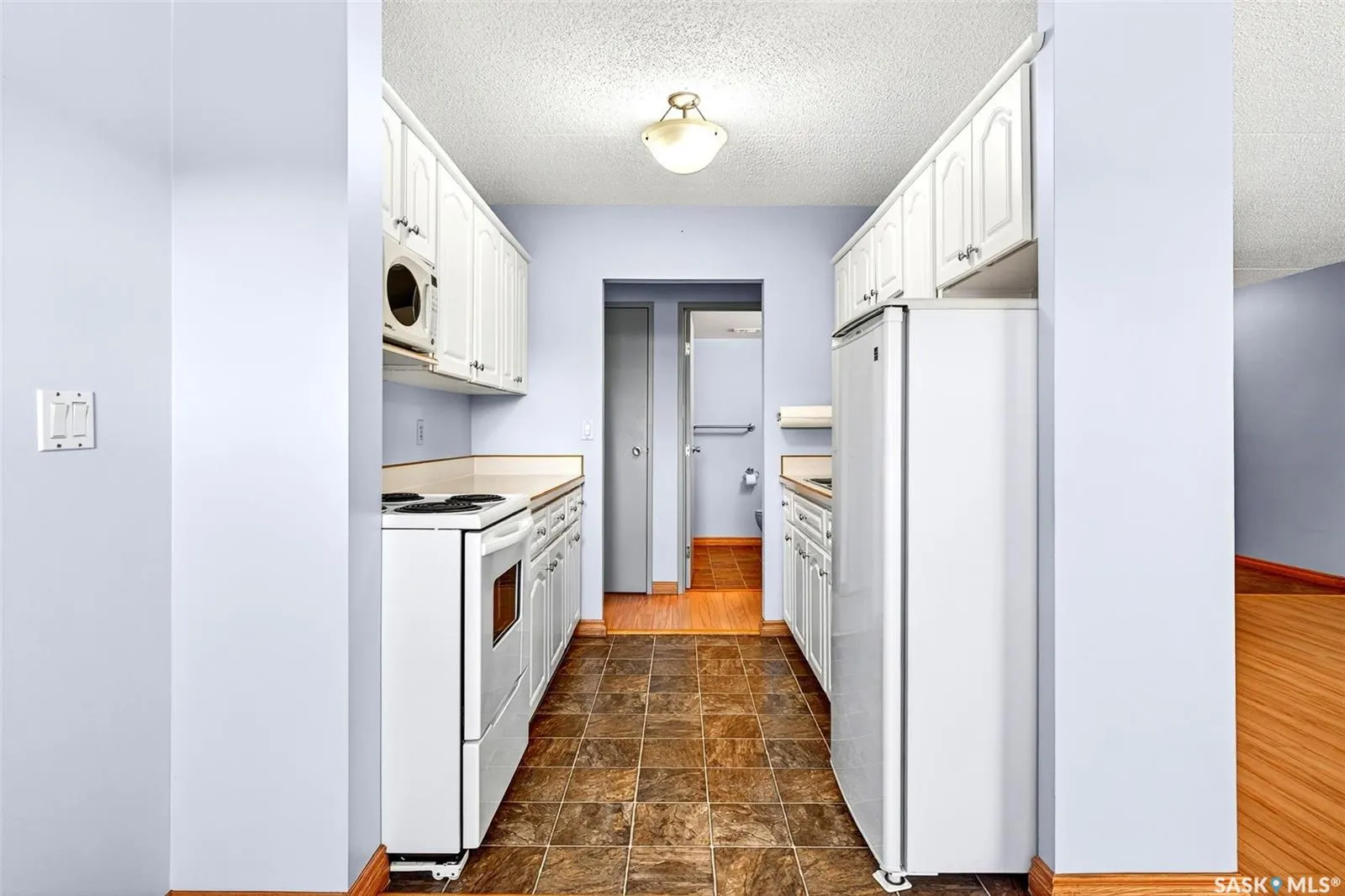20 Kleisinger CRESCENT, #402