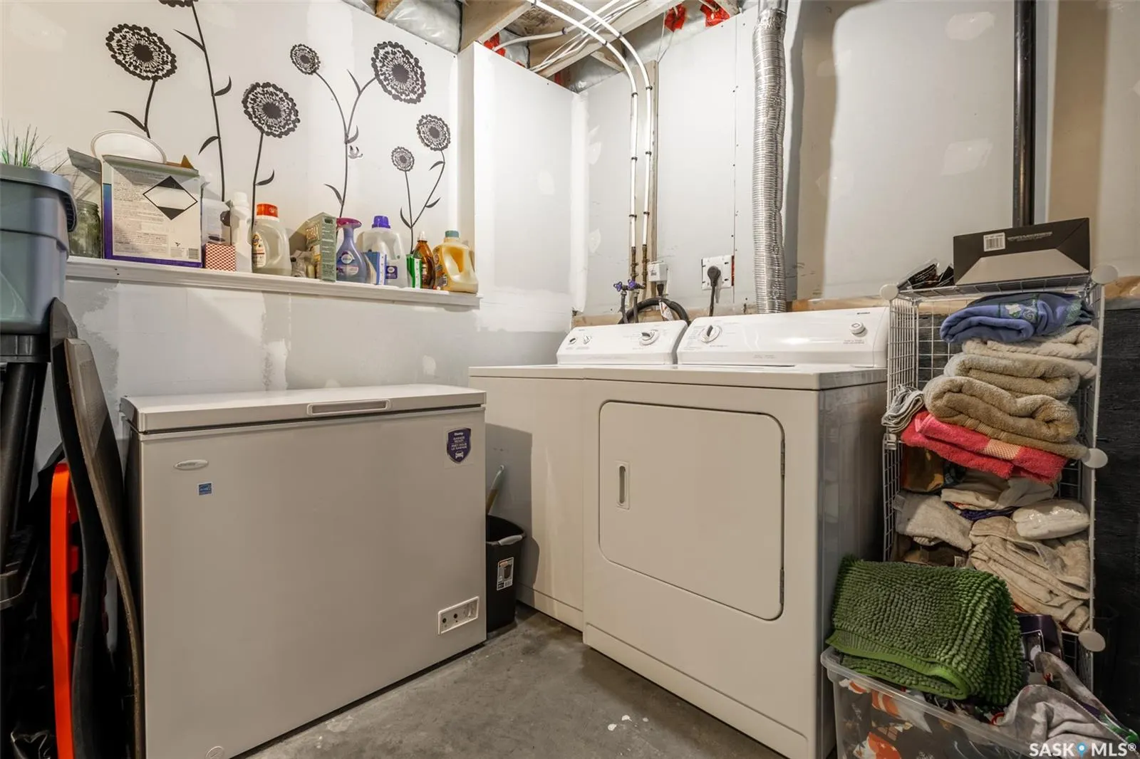 143 Gropper CRESCENT, #13