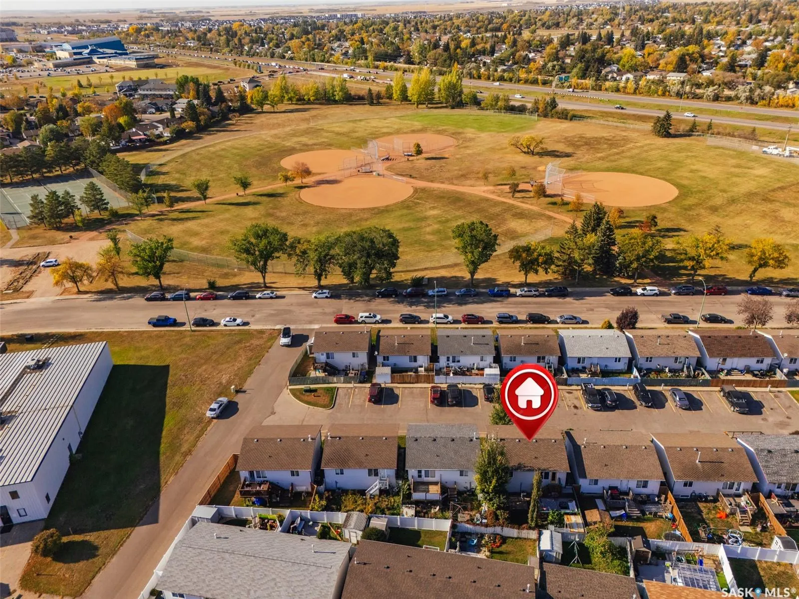 143 Gropper CRESCENT, #13