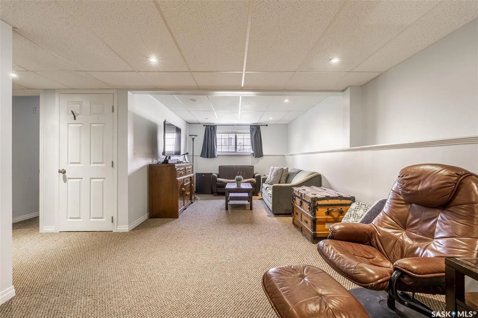 143 Gropper CRESCENT, #13