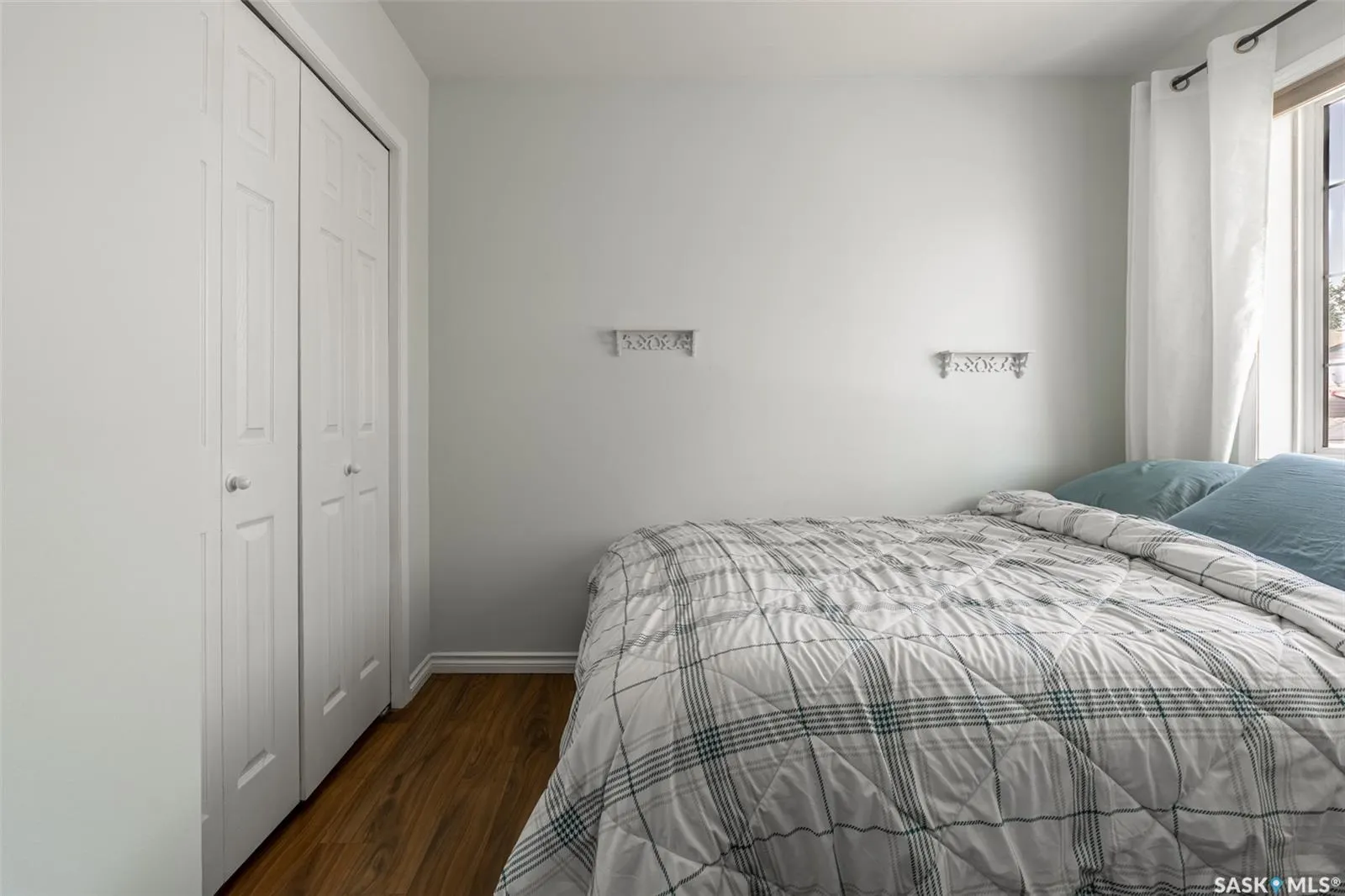 143 Gropper CRESCENT, #13