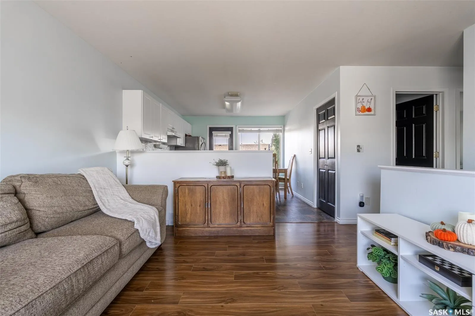 143 Gropper CRESCENT, #13