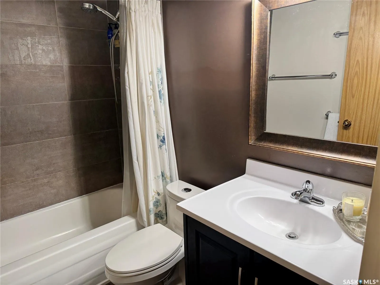 122 Edinburgh PLACE, #319