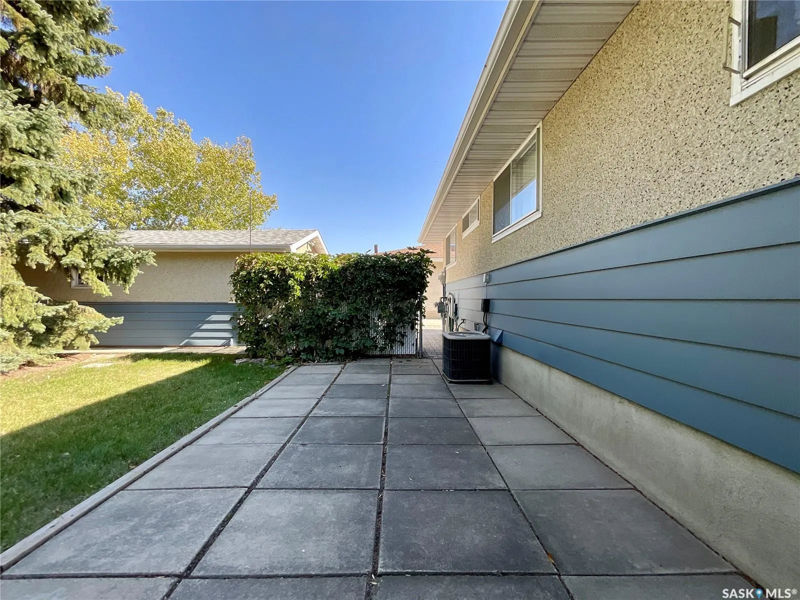90 HAMMOND ROAD